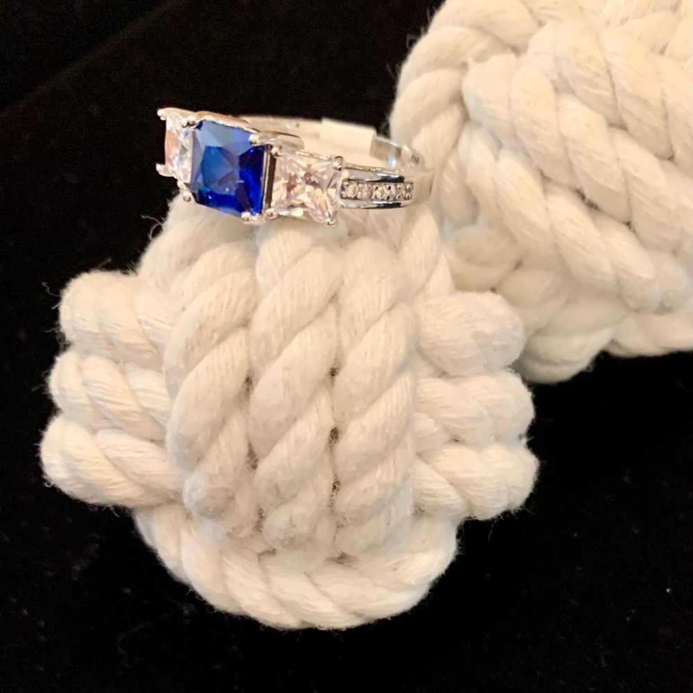 Simulated Sapphire And Cubic Zirconium Ring. - image 3